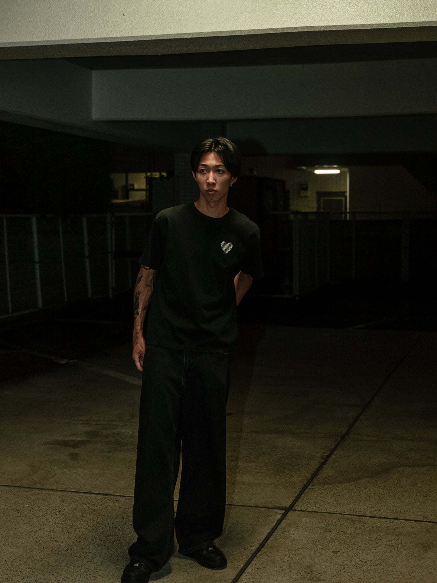 Drop.2 Heart Tee / BLACK