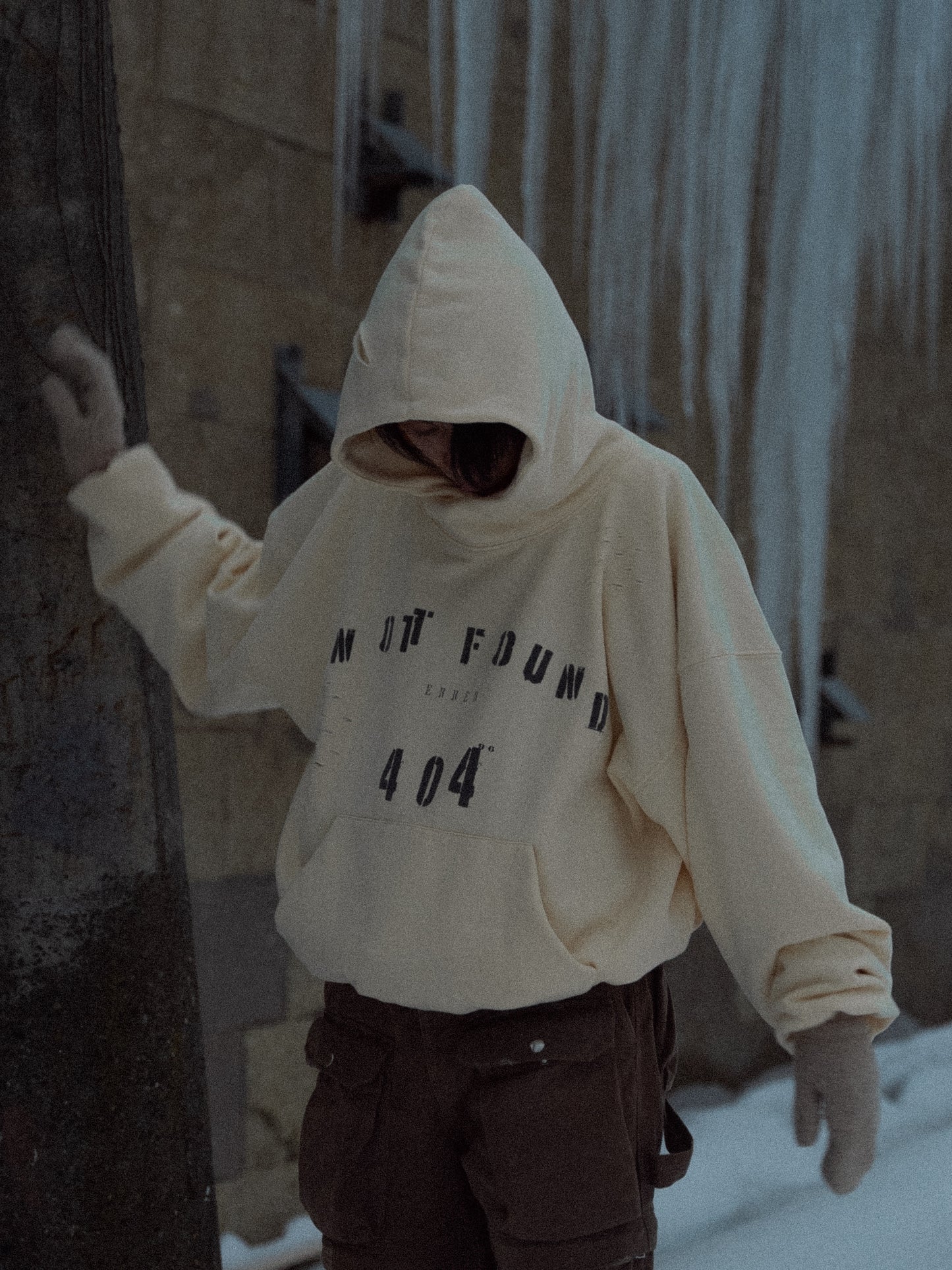 Drop1. 404 Hoodie / CREAM